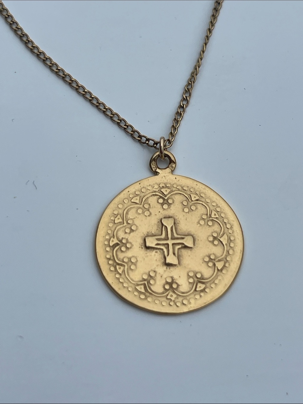 14k Gold F Cross Medallion Pendant Necklace - Women